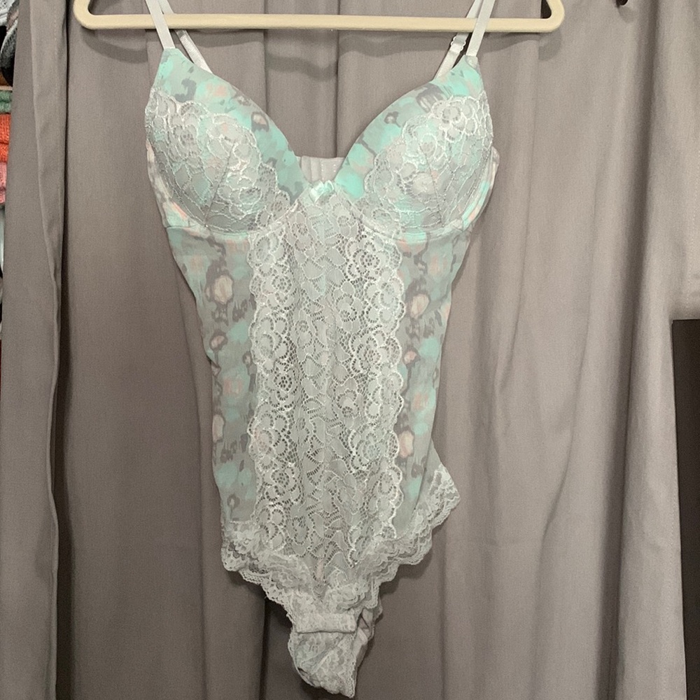 New never worn cute medium teal teddy.